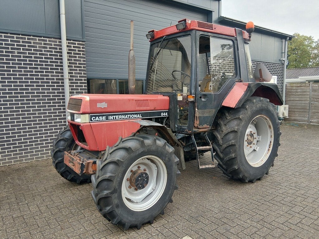 Case 844XL Plus, CNH Indust, https://www.caseih.com/nl-be/netherlands/de-wereld-van-case-ih/contacteer, Werksstraße 1
4300  Sankt Valentin, AT