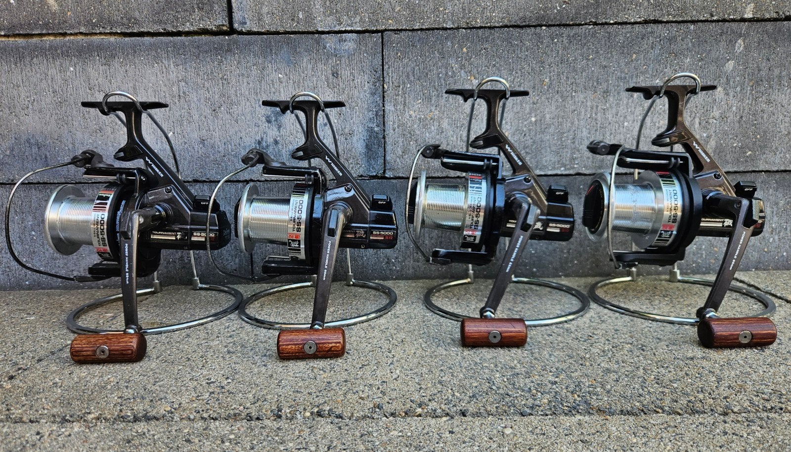 4 Daiwa Whisker Tournament SS5000, Ophalen of Verzenden, Zo goed als nieuw, Complete set