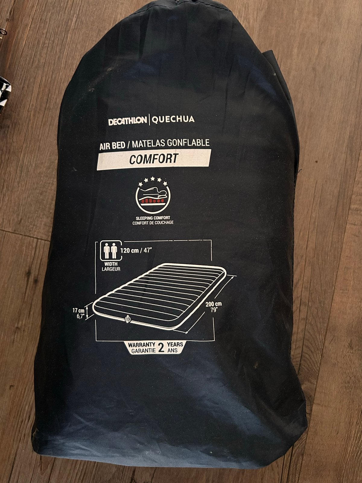 Decathlon Quechua Comfort Luchtbed 120 cm breed, Caravans en Kamperen, Luchtbedden, Ophalen of Verzenden, Zo goed als nieuw, 2-persoons