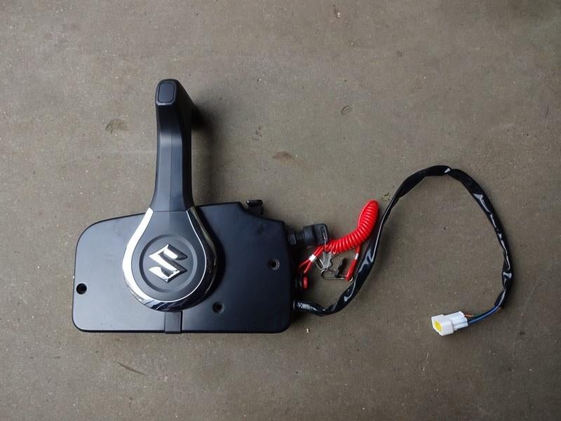Schakelkast Suzuki met contactslot, Nieuw, Watersport en Boten, Accessoires en Onderhoud, Ophalen, Nieuw, Motor en Techniek