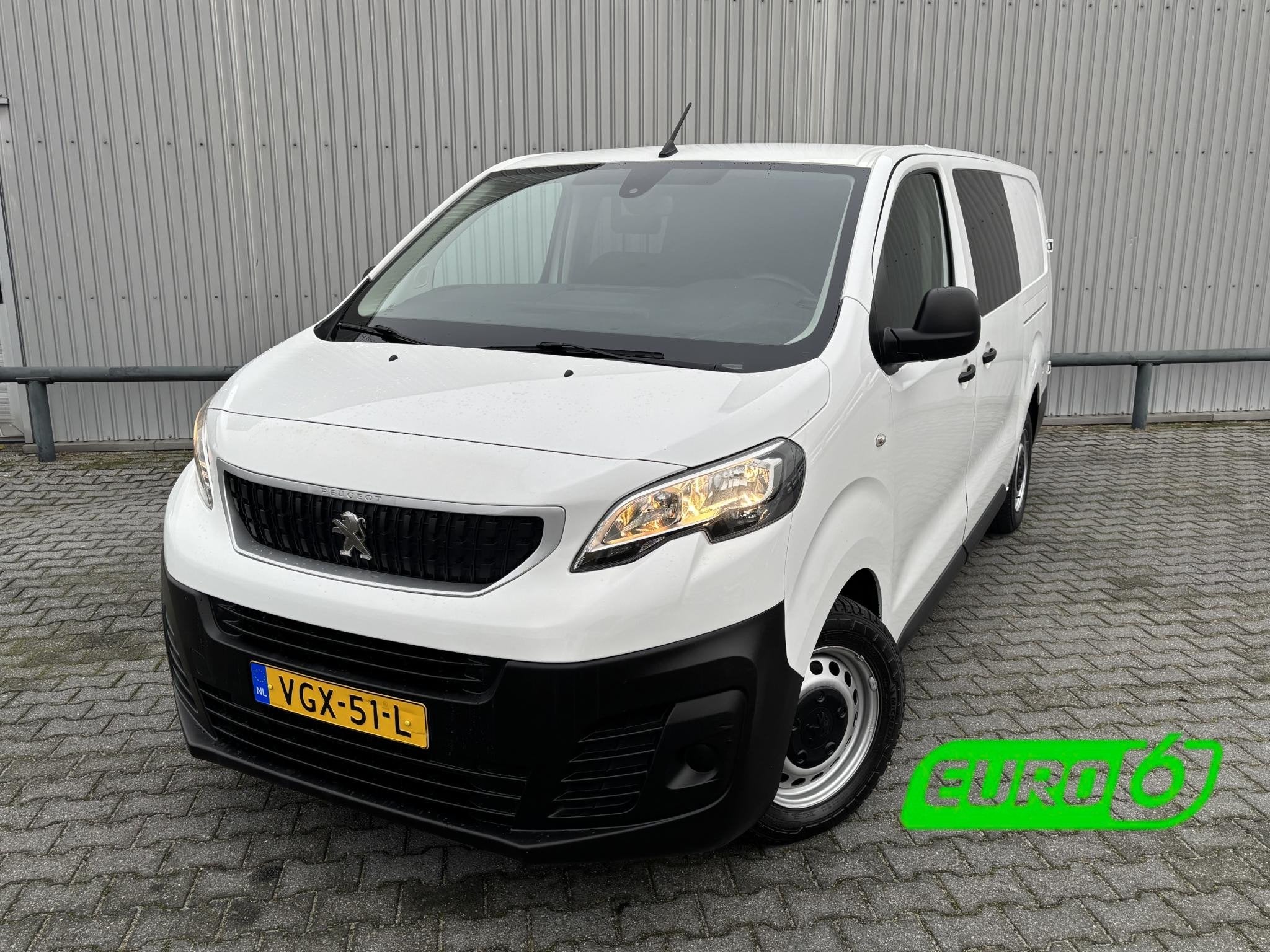 Peugeot Expert 2.0 BlueHDI Lang DC*A/C*CRUISE*NAVI*HAAK*2XSH, Auto's, Bestelauto's, Voorwielaandrijving, Stof, Gebruikt, 2500 kg