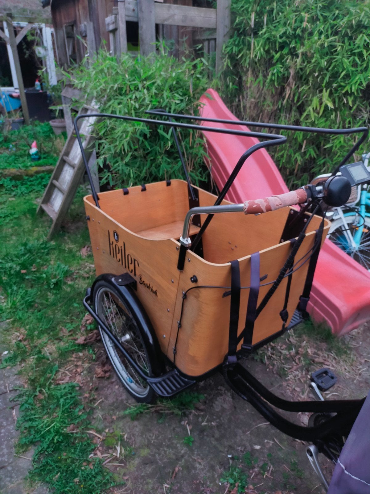 Keiler elektrische bakfiets met nieuwe huif, Fietsen en Brommers, Fietsen | Bakfietsen, Ophalen of Verzenden, Gebruikt, 4 kinderen of meer