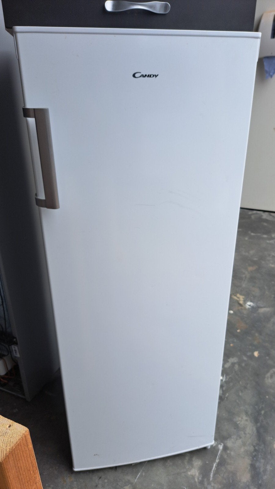 Grote diepvries, 160 cm of meer, Zo goed als nieuw, Vrijstaand, Ophalen