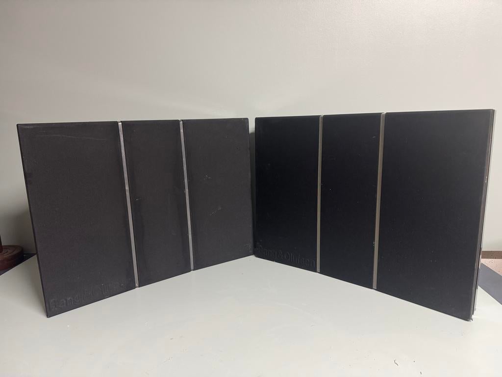 Bang & Olufsen Speakers - Strak Design, Superieur Geluid, Audio, Tv en Foto, Luidsprekers, Overige merken, Gebruikt, ?, Front, Rear of Stereo speakers