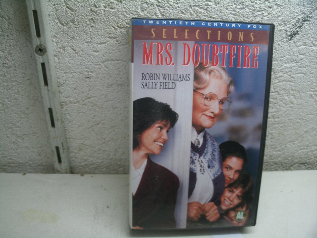 vhs 218b mrs. doubtfire, Alle leeftijden, Ophalen of Verzenden, Zo goed als nieuw, Komedie