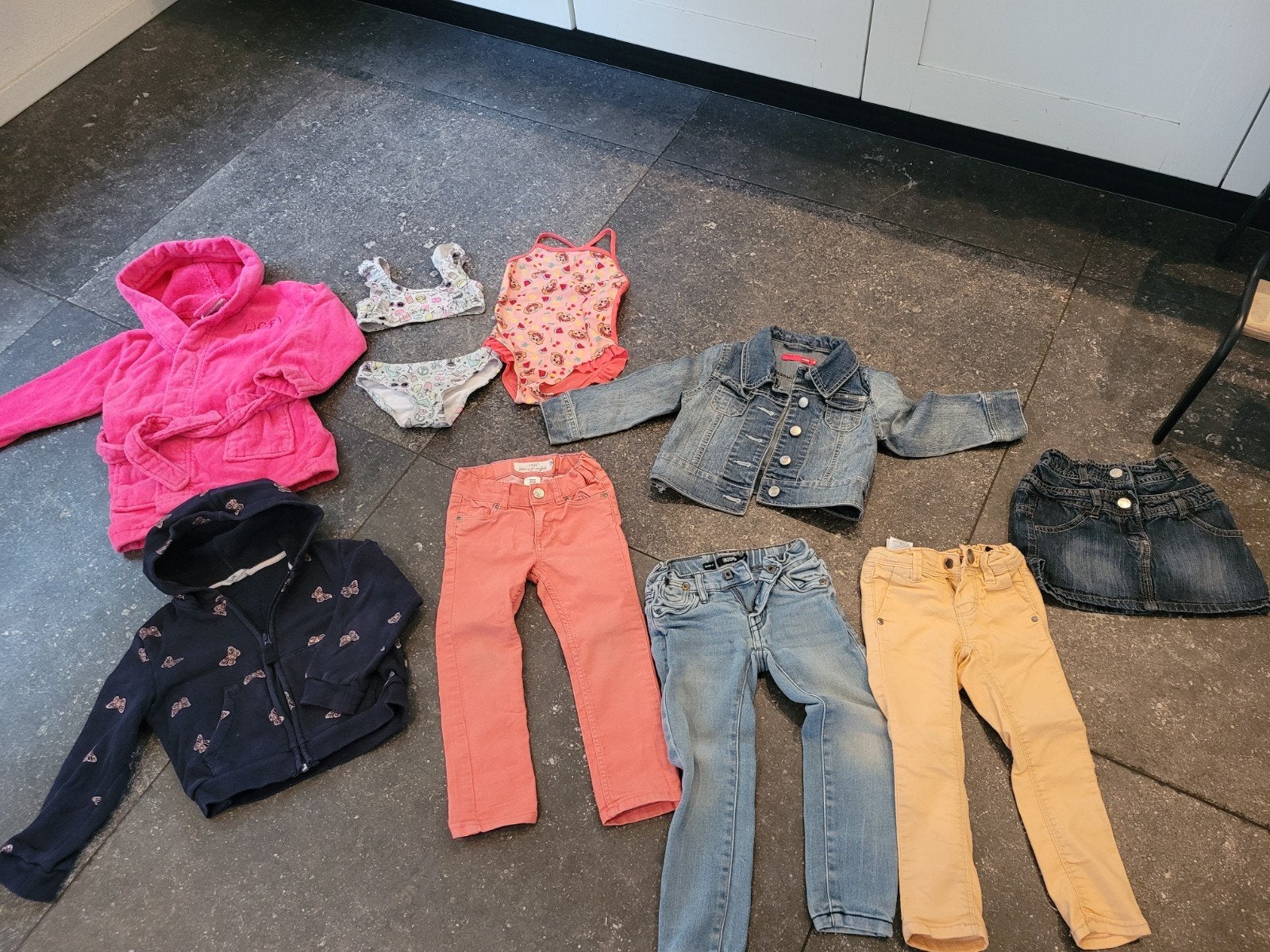 pakket meisjeskleding mt 98, Ophalen of Verzenden, Zo goed als nieuw, Maat 98