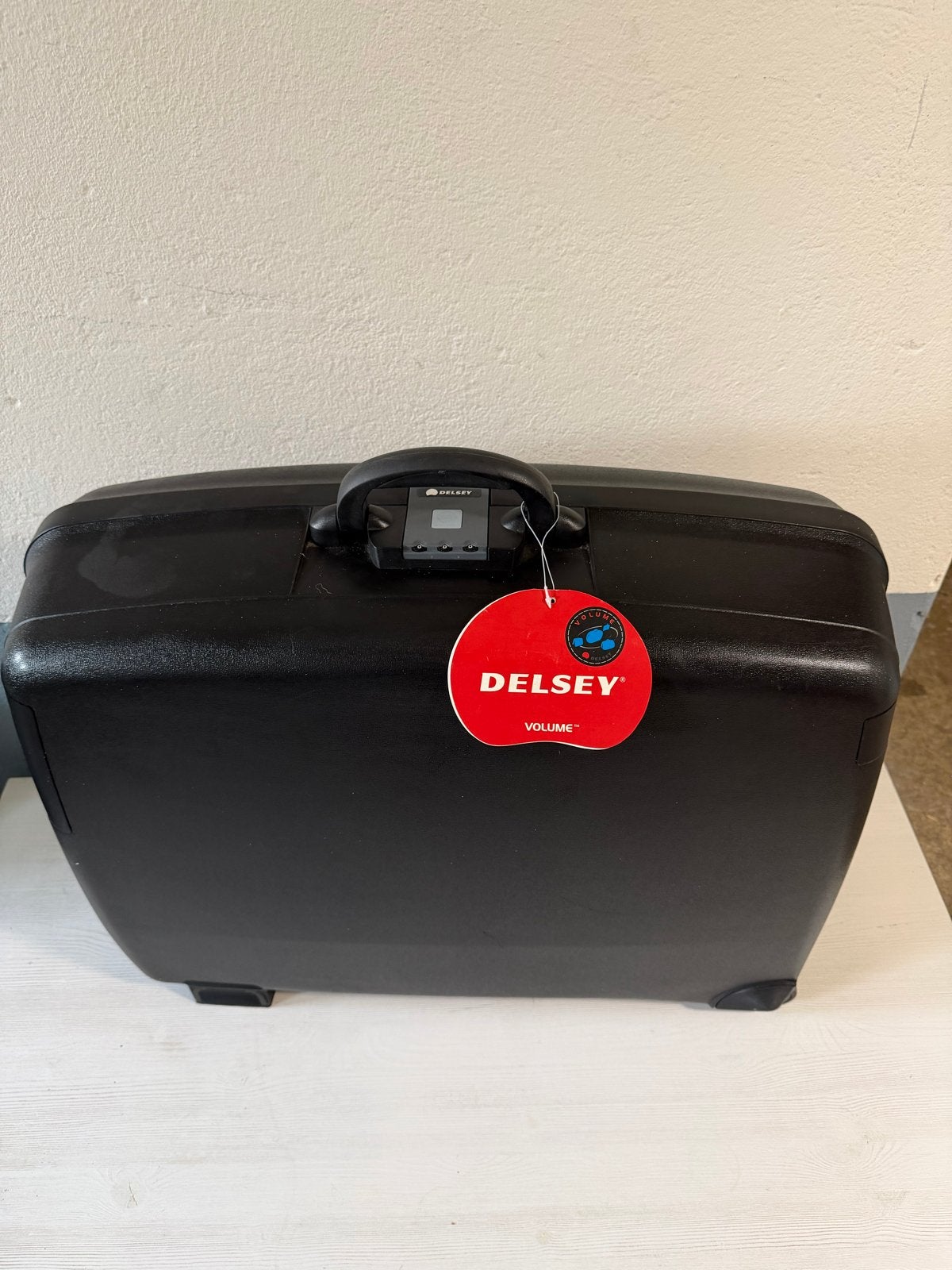 Delsey Volume Koffer Zwart - Zo goed als nieuw, 30 cm of meer, Zwart, Zo goed als nieuw, 60 tot 80 cm