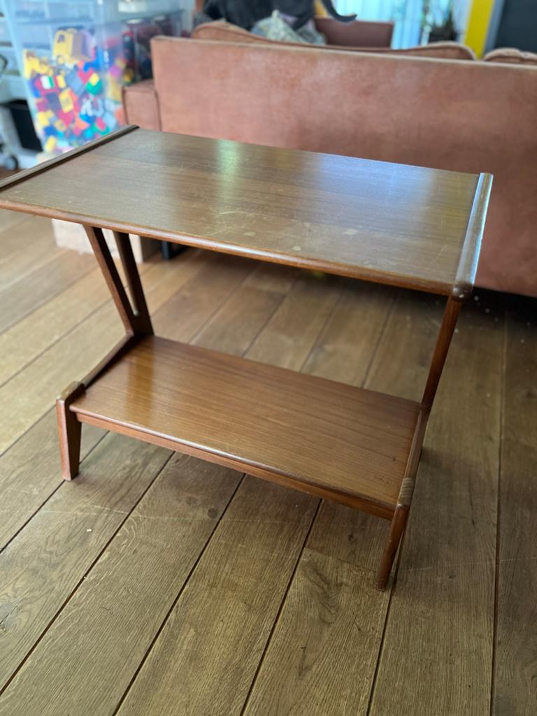 Vintage Bijzettafel / Tijdschriftenrek - Teak Hout, Ophalen