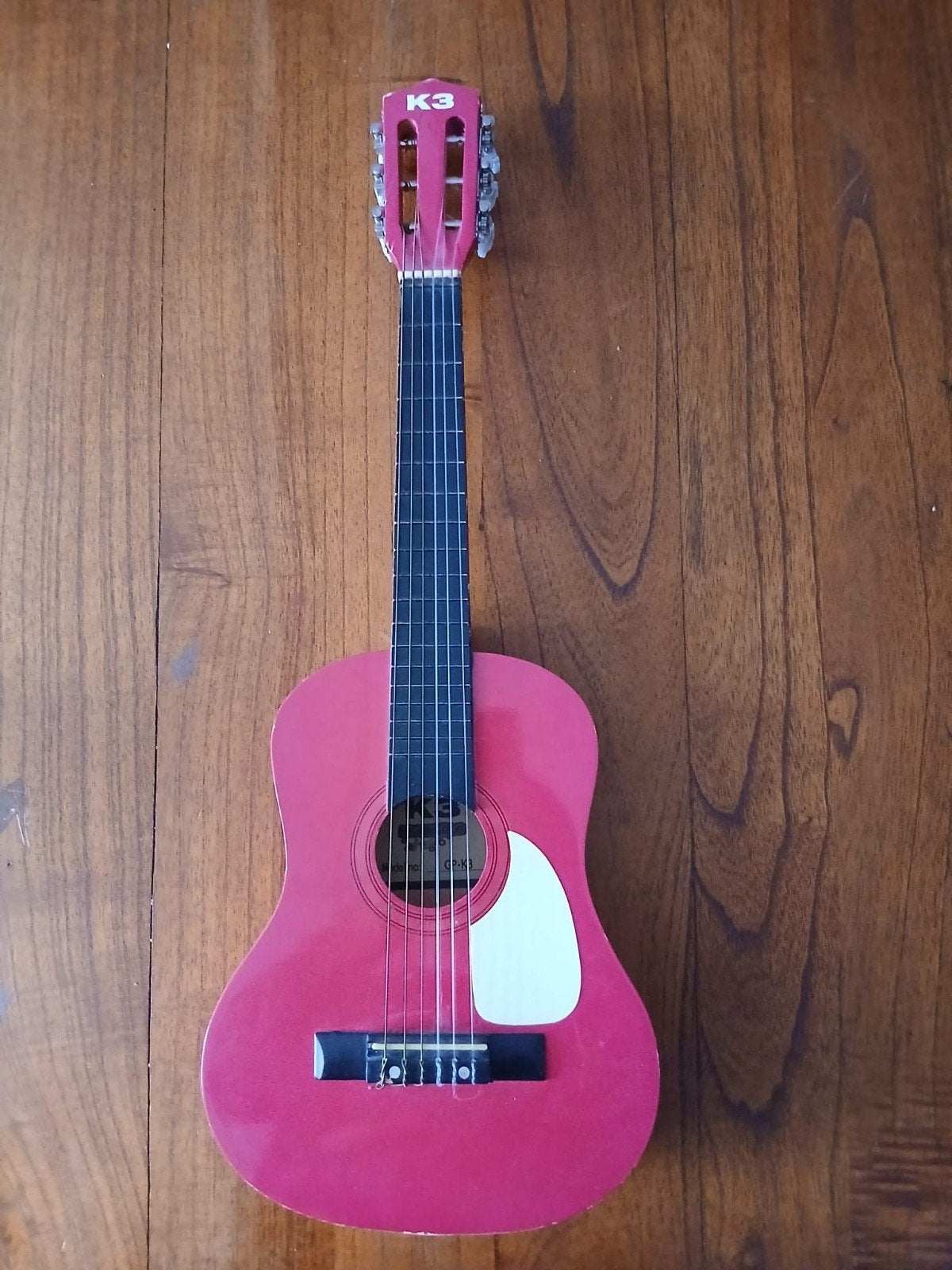 roze gitaar K3, Muziek en Instrumenten, Ophalen of Verzenden, Gebruikt, Overige typen