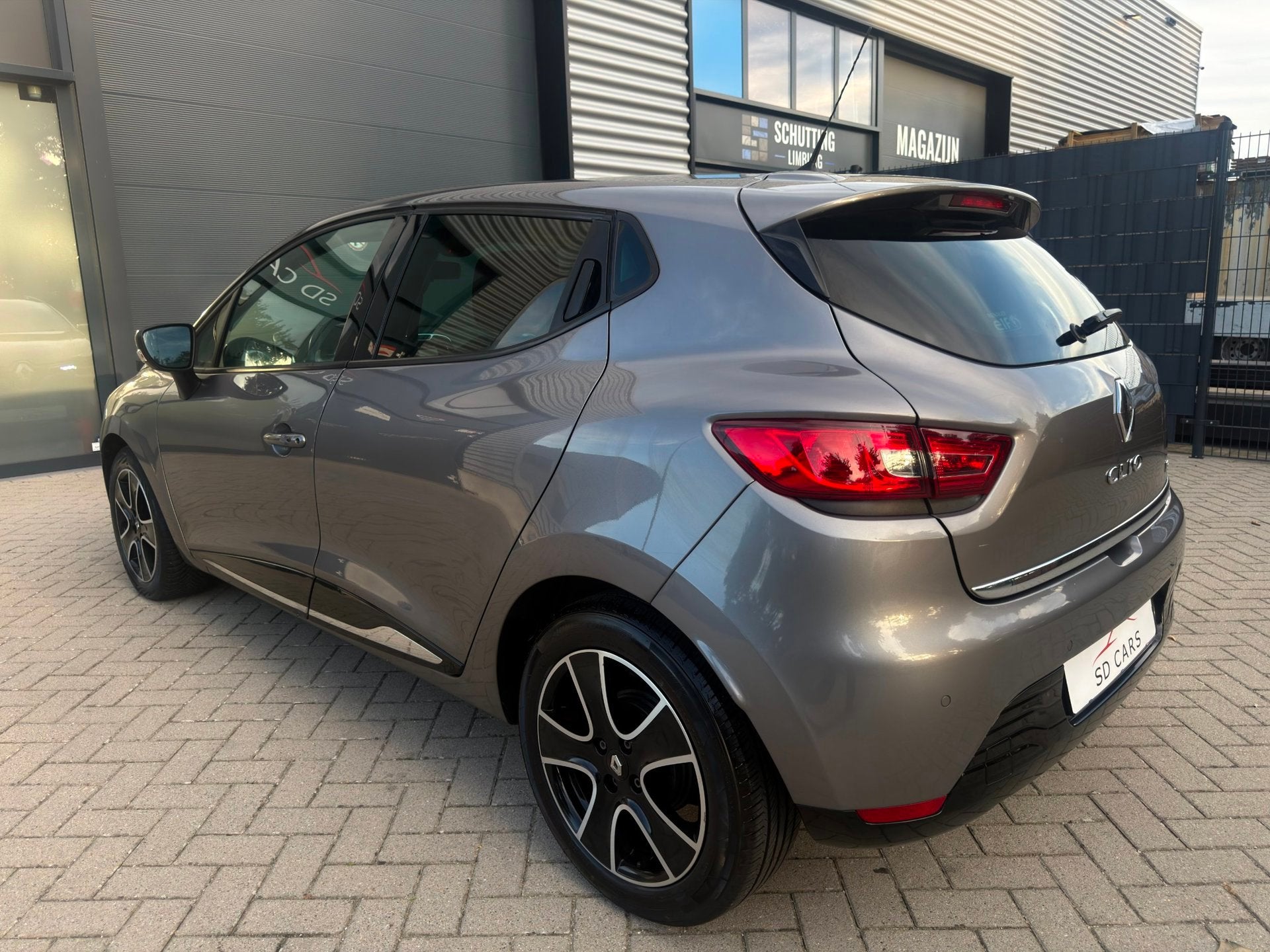Foto 7 van Renault Clio 0.9 TCe Dynamique|Airco|Pano|Camera|Keyless|NAP