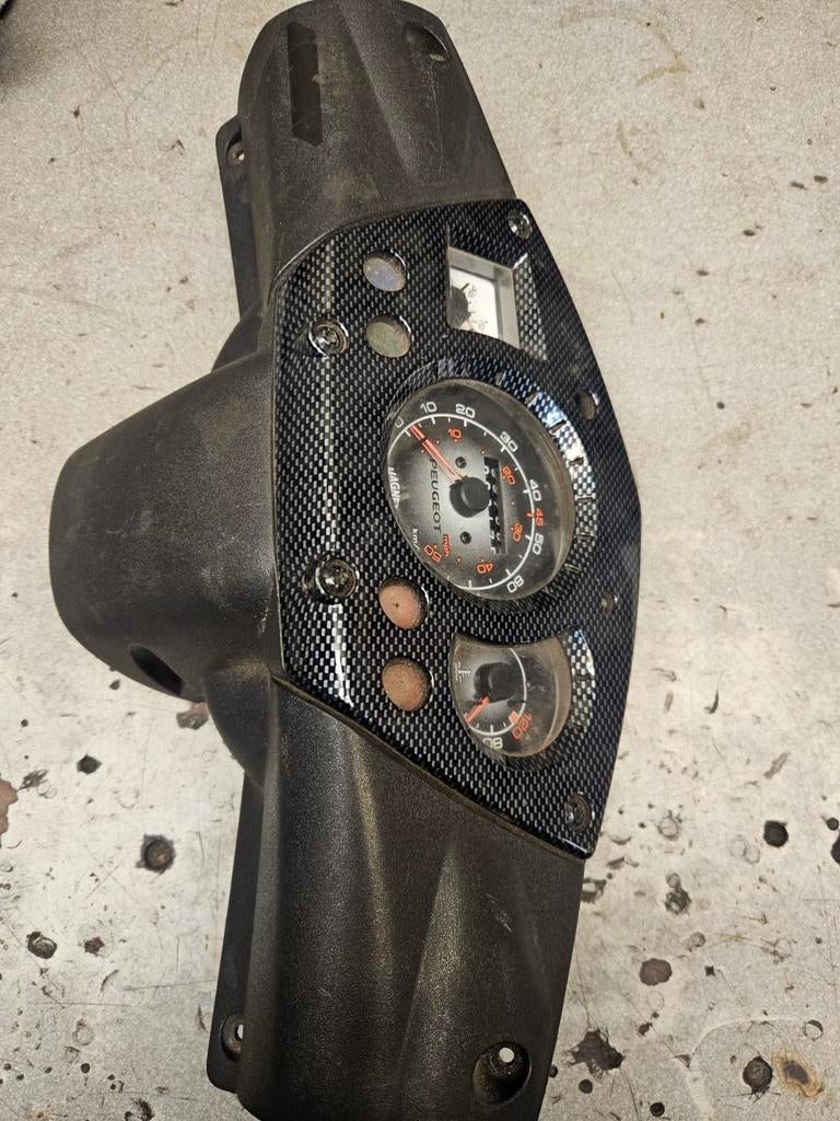 Teller/cockpit Peugeot Jet Force Waterkoeling., Fietsen en Brommers, Ophalen of Verzenden, Gebruikt, Koplamp, Peugeot