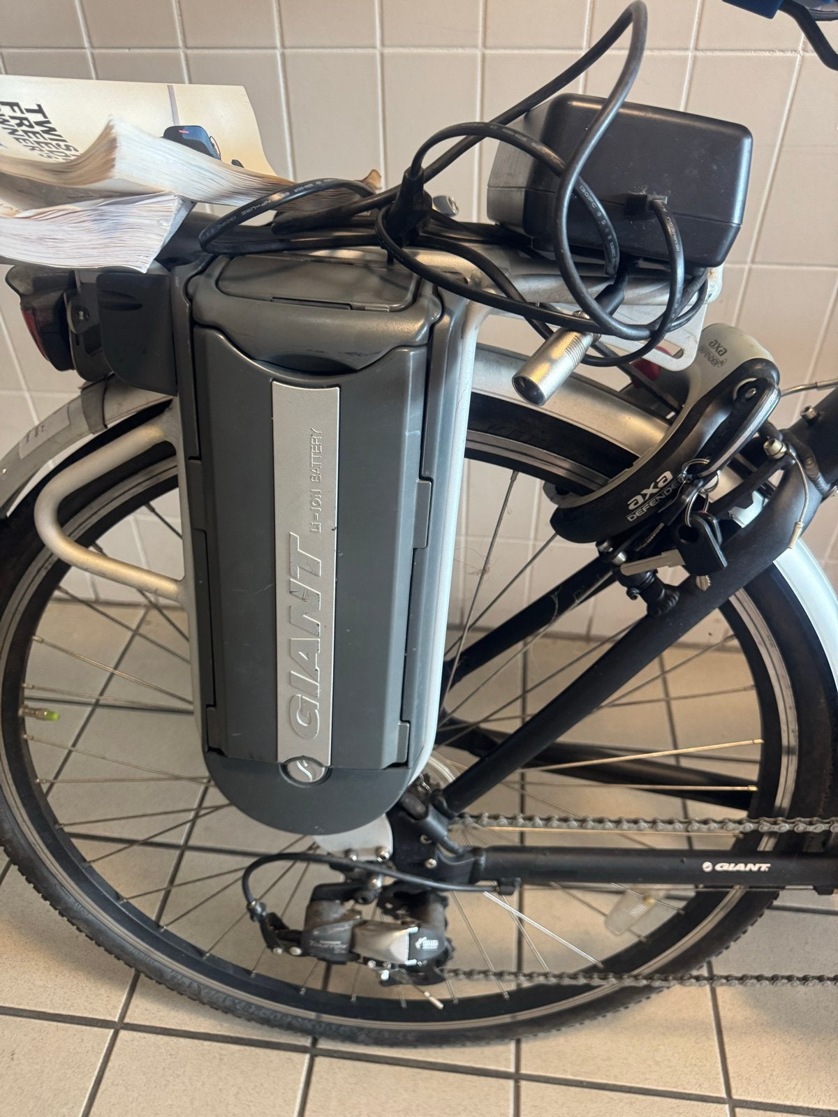 Giant  E-bike - Zwart, Ophalen of Verzenden, Gebruikt, Giant
