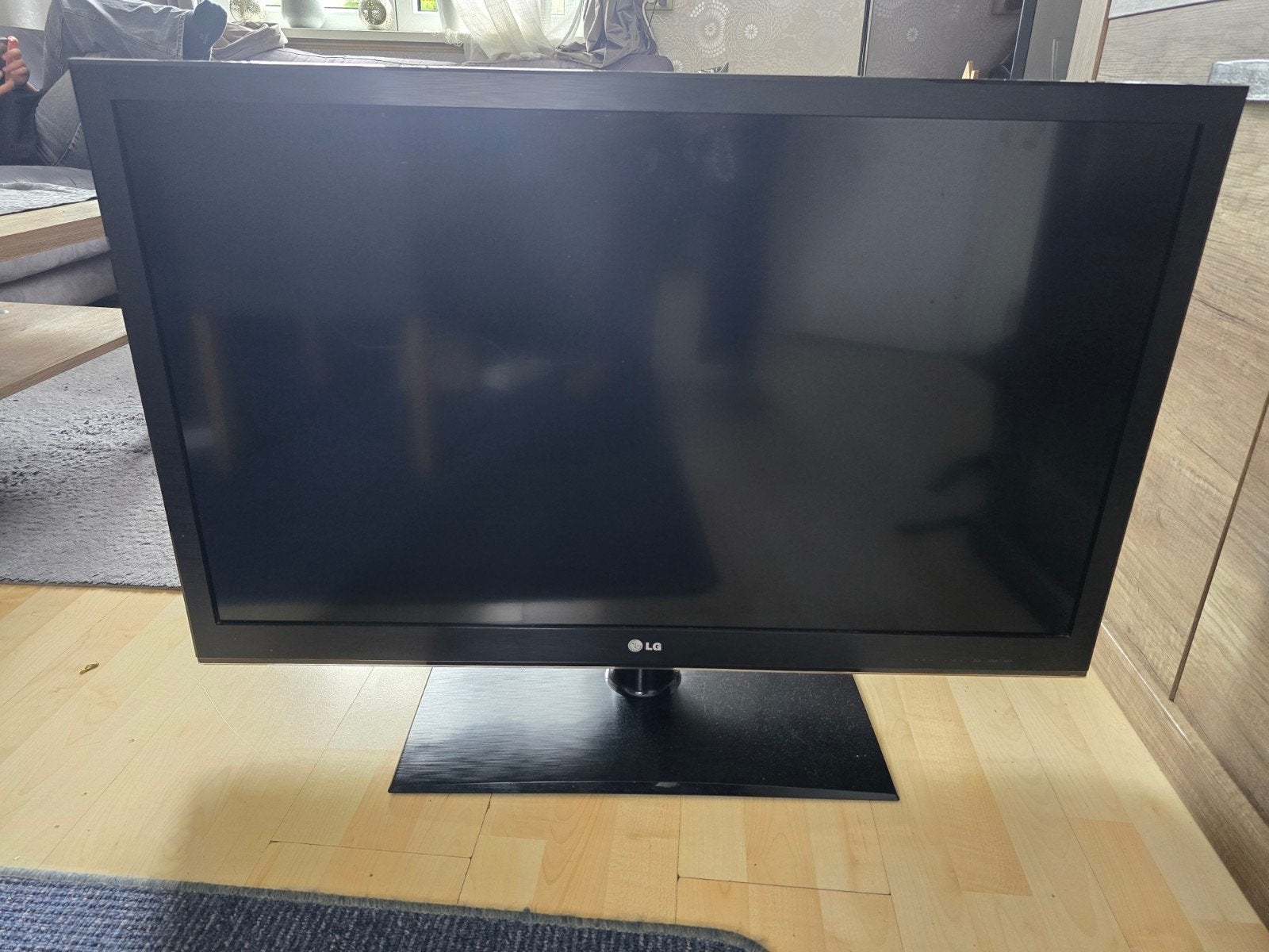 LG TV (42LV375S) 42 inch, Ophalen, 50 Hz, 80 tot 100 cm, LG