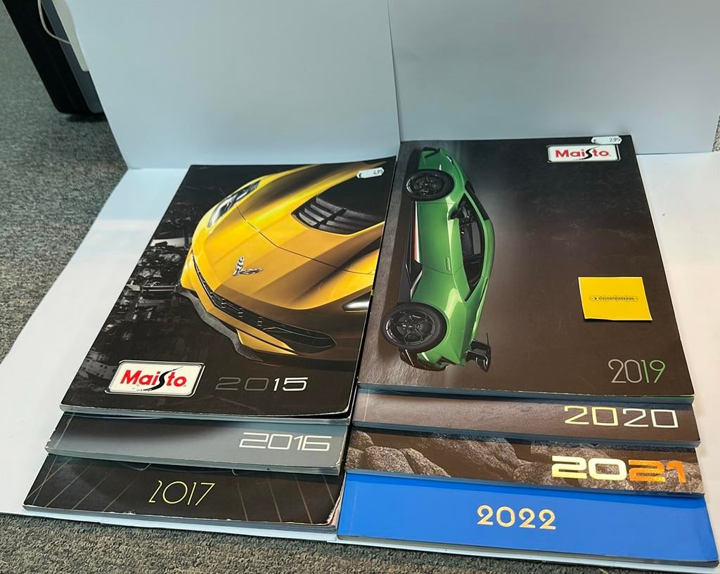 Maisto catalogus 2015, 2016, 2017, 2019, 2020, 2021, 2022, Ophalen of Verzenden, Zo goed als nieuw, Overige merken