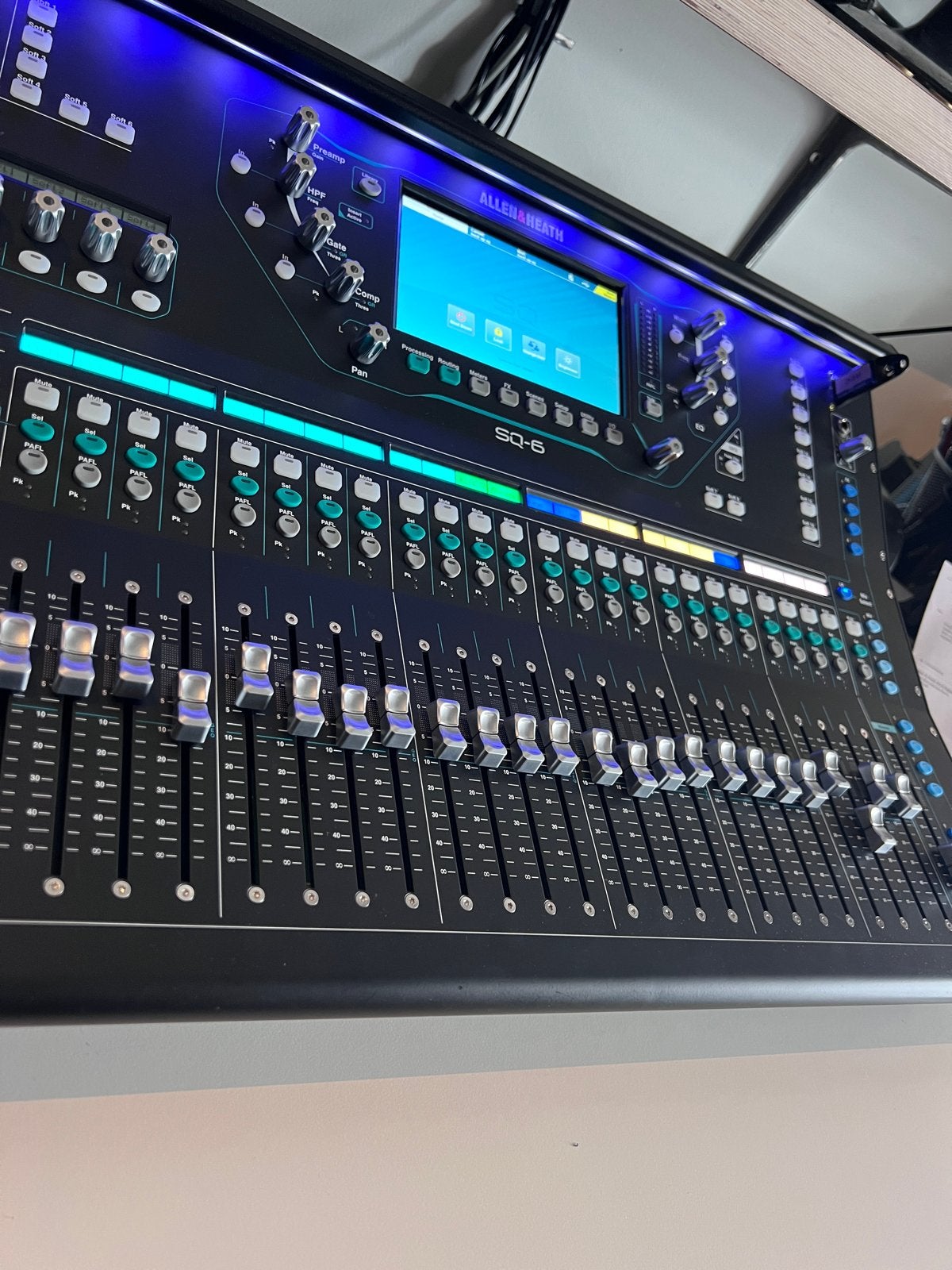 Allen & Heath SQ-6  - Zo goed als nieuw, Muziek en Instrumenten, Mengpanelen, Ophalen of Verzenden, Zo goed als nieuw, 20 kanalen of meer