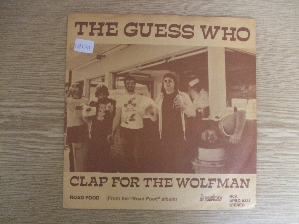 THE GUESS WHO    CLAP FOR THE WOLFMAN / ROAD FOOD, 7 inch, Ophalen of Verzenden, Zo goed als nieuw, Pop
