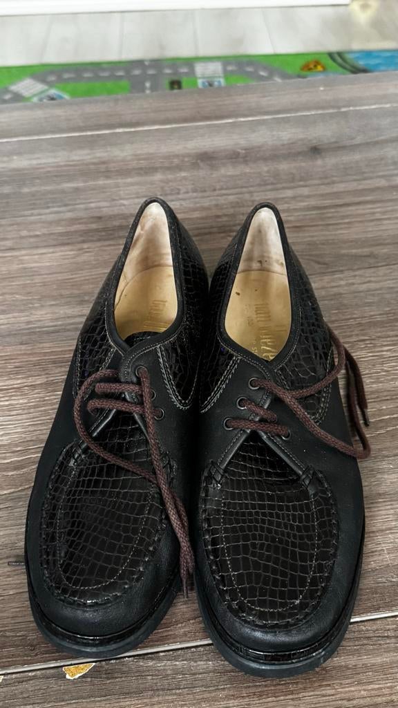 Van Wezel schoenen, zwart leer met croco-effect, Ophalen of Verzenden, Gedragen, Zwart, Schoenen met lage hakken