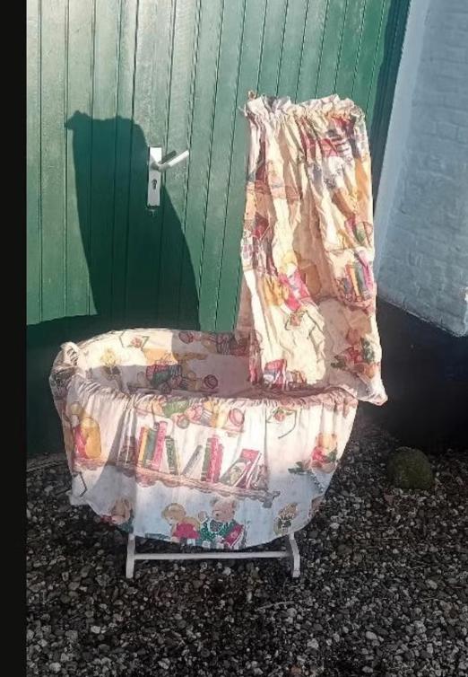 rieten baby wieg, Ophalen, Gebruikt, Wieg