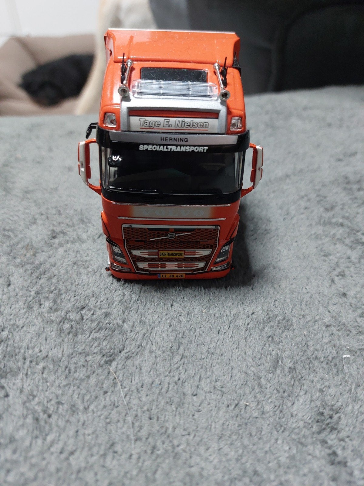 Volvo Tage E. Nielsen Specialtransport modeltruck, Hobby en Vrije tijd, Modelbouw | Auto's en Voertuigen, Overige merken, 1:50 of kleiner