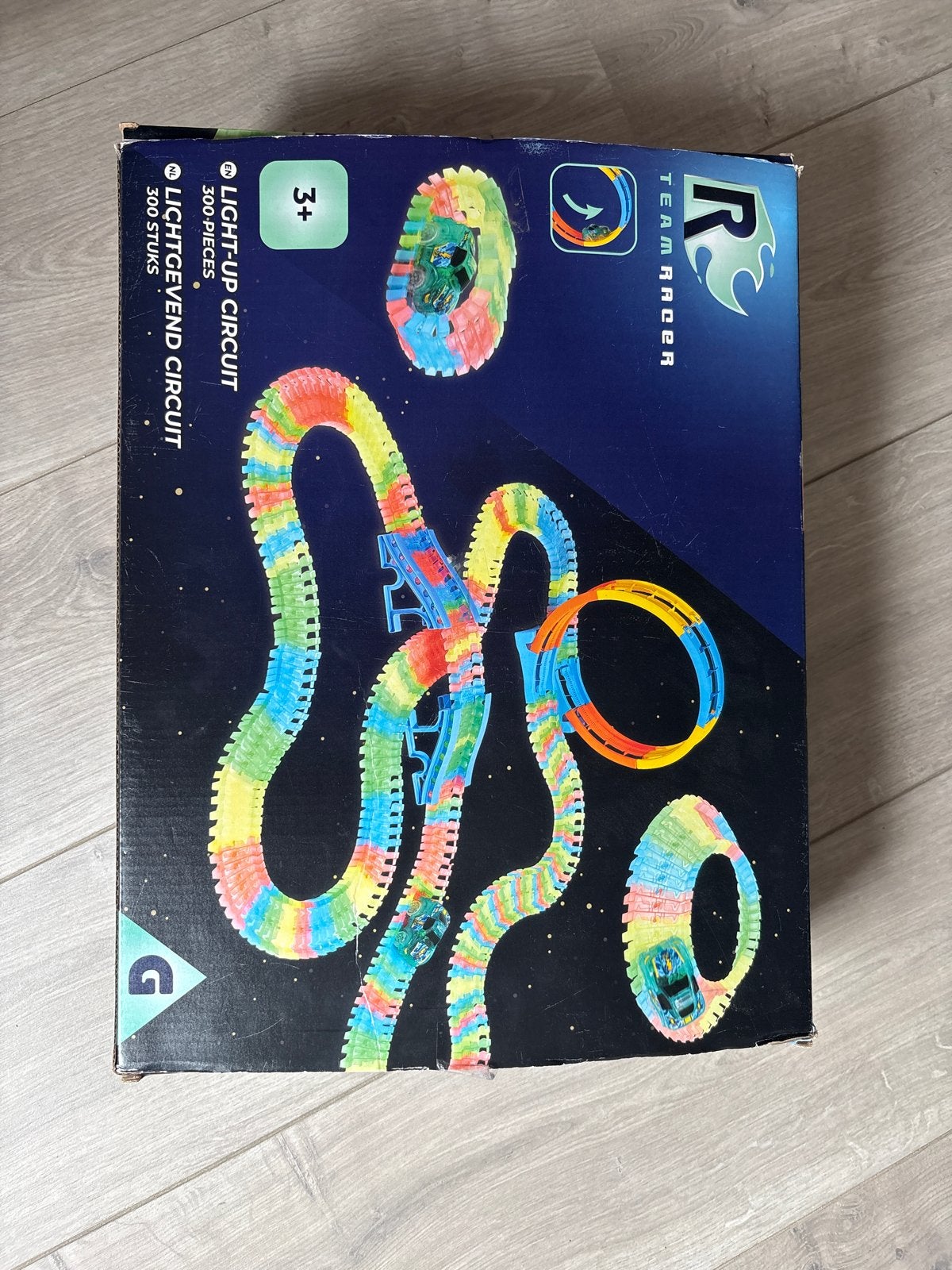 Team Racer Lichtgevend Circuit - 300 Stuks, Kinderen en Baby's, Speelgoed | Racebanen, Zelf te bouwen, Elektrisch, Ophalen, Overige merken