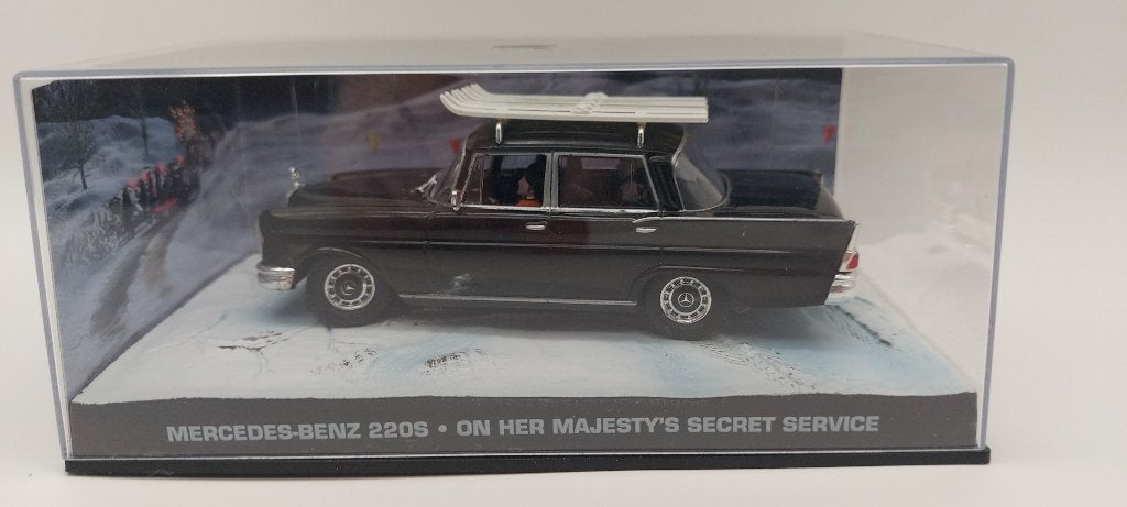 #78 Mercedes 220S James bond auto, Verzenden, Nieuw, Auto, Universal Hobbies
