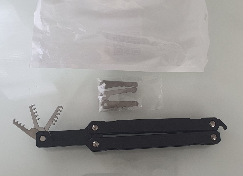 Balisong / vlindermes trainer (met kam-opzetstukken), Ophalen of Verzenden, Nieuw