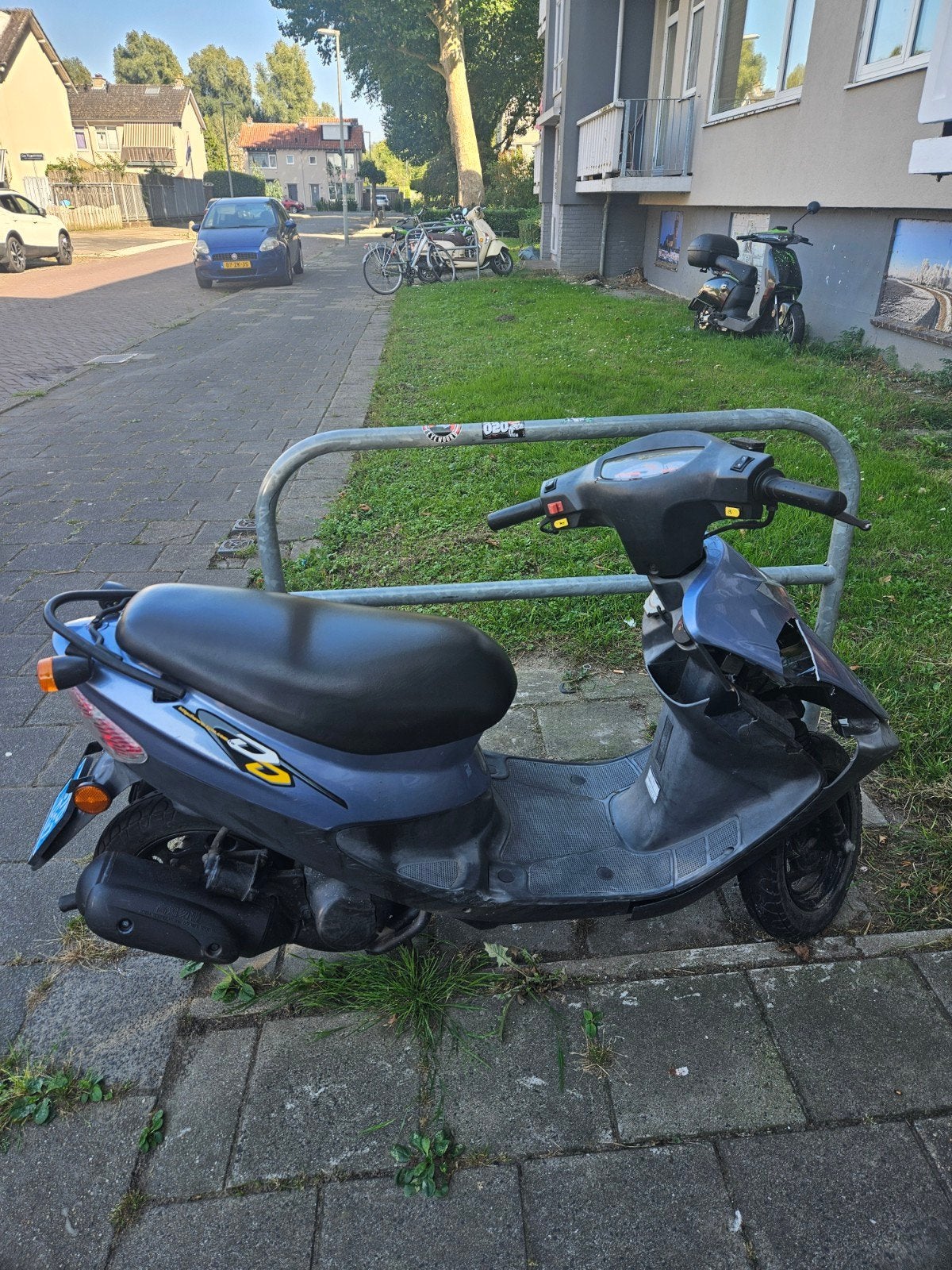 sym dd 50cc blauw kenteken ZSM WEG!!, Fietsen en Brommers, Scooters | SYM, Ophalen, Gebruikt, Overige modellen, Benzine