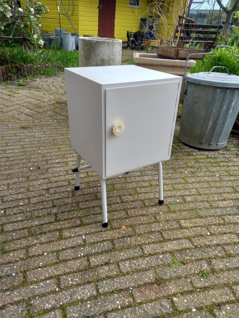 Vintage nachtkastje, Ophalen of Verzenden, Huis en Inrichting
