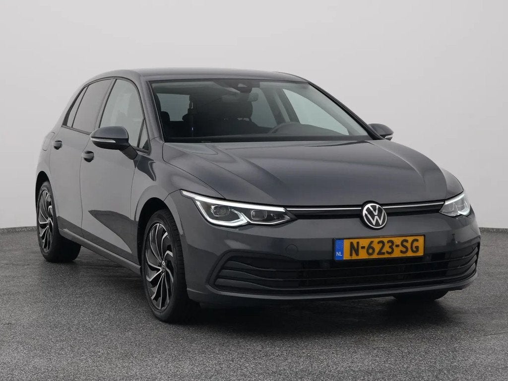 Volkswagen Golf € 18.700,00, Automaat, Stof, Gebruikt, 1202 kg