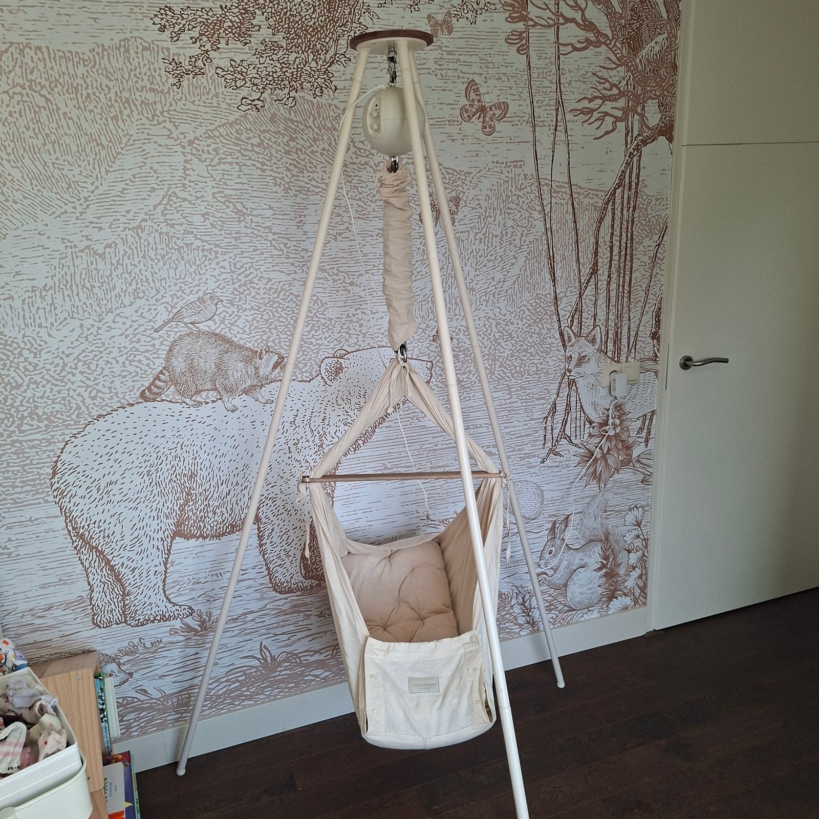 Moonboon Wieg met Motor en Twee Veren (10kg & 12kg), Ophalen, Zo goed als nieuw, Wieg