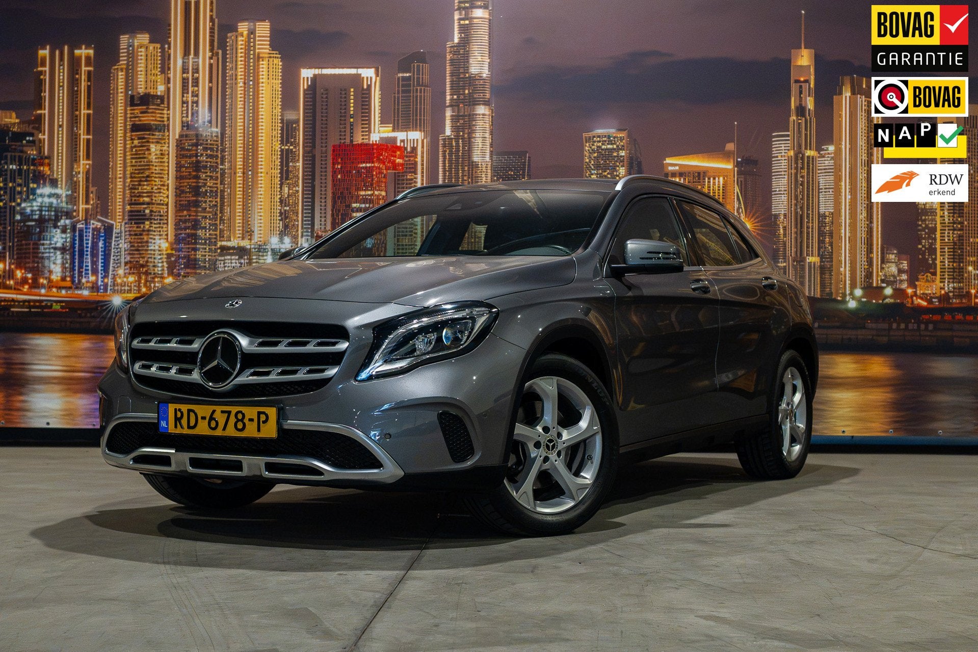 Mercedes-Benz GLA-klasse 250 Premium Plus, Auto's, 730 kg, Gebruikt, Euro 6, 4 cilinders