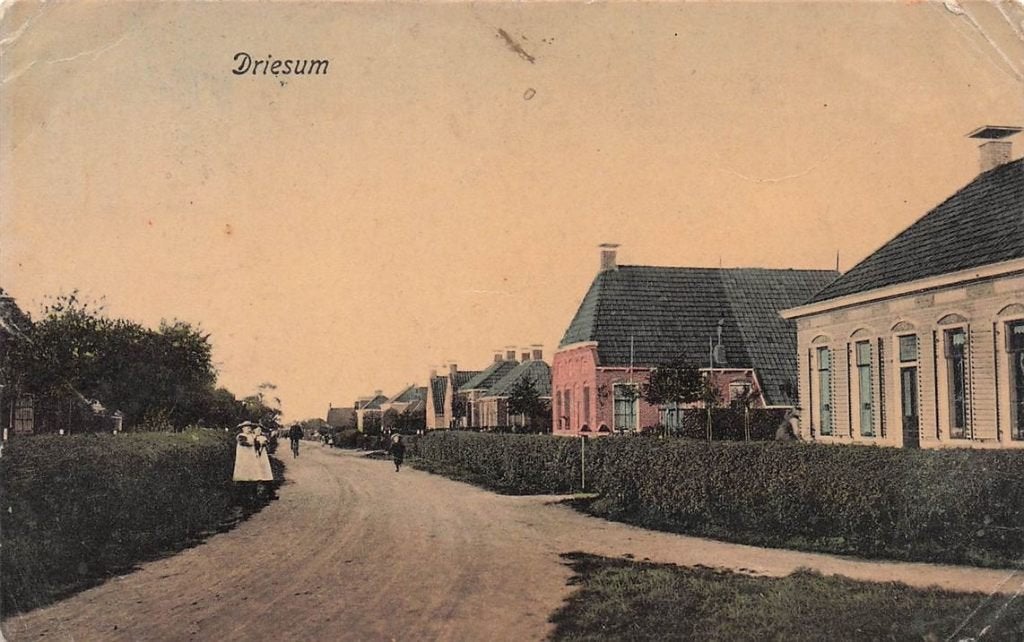 703-332-035 Driesum, Verzenden, Voor 1920, Friesland