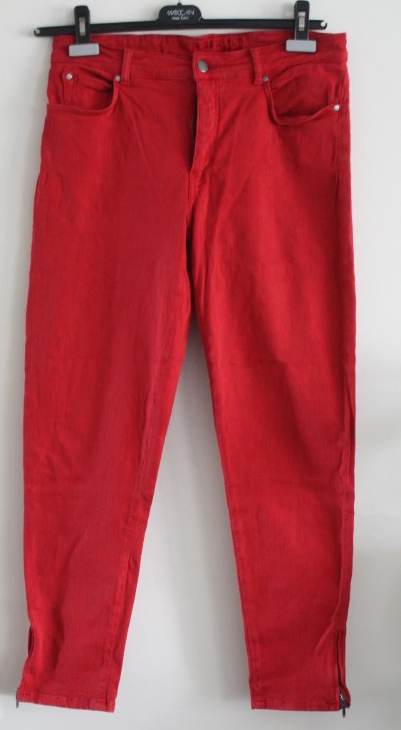 rode spijkerbroek  maat 42, Kleding | Dames, Ophalen of Verzenden, Gedragen, Overige kleuren, W33 - W36 (confectie 42/44)