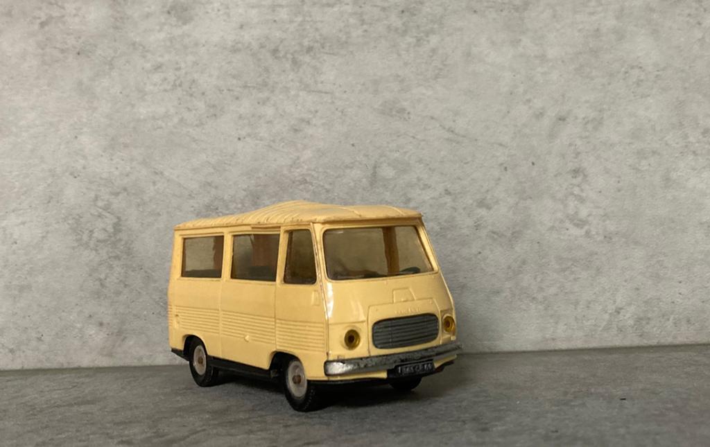 Peugeot J7 van het merk Norev, Ophalen of Verzenden, Zo goed als nieuw, Auto, Norev