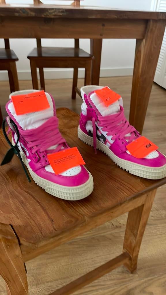 Te koop Off-White sneakers, Kleding | Dames, Schoenen, Ophalen, Wit, Sneakers of Gympen, Zo goed als nieuw