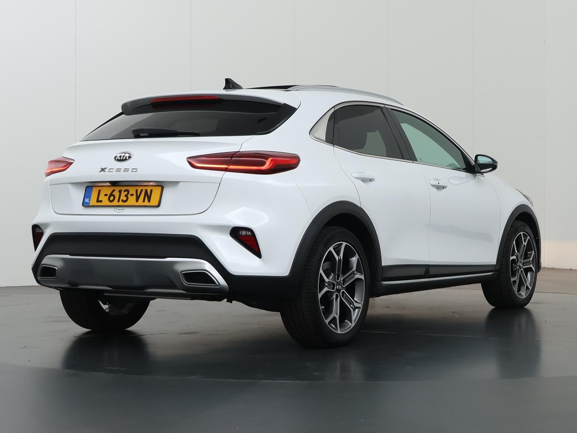 Kia XCeed 1.6 GDi PHEV ExecutiveLine | Panoramadak | Lederen, Auto's, XCeed, Gebruikt, Lichtsensor, Wit