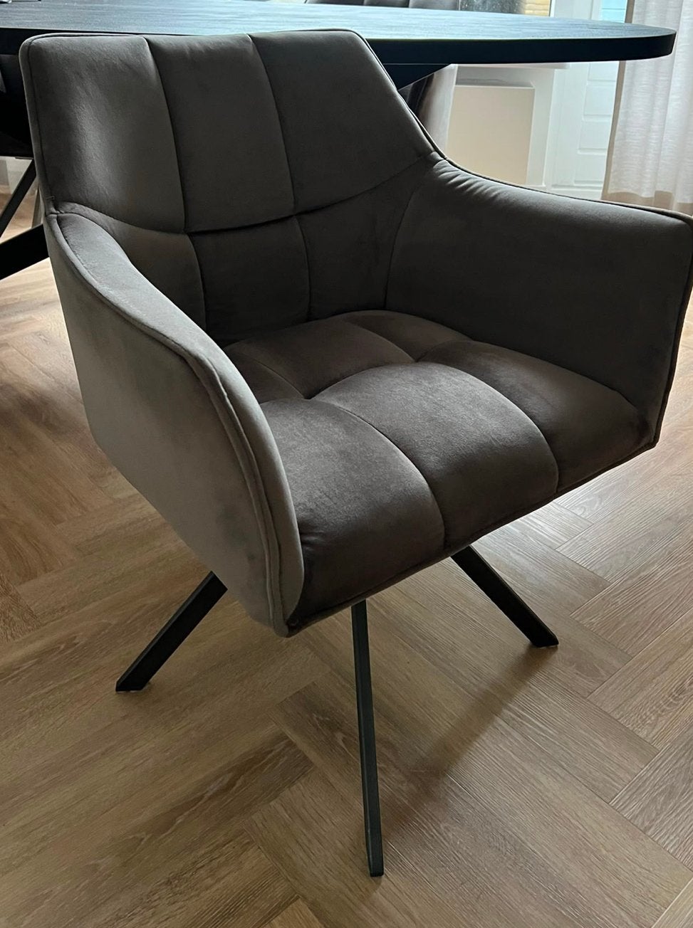 4x Grijze velvet draaibare eetkamerstoelen zgan, Huis en Inrichting, Stoelen, Ophalen, Hotel chique / Eric Kuster / landelijk