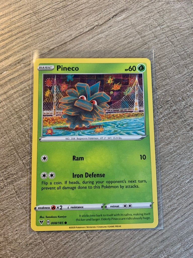 Pineco 008/185 Vivid Voltage - Pokémon Kaart, Ophalen of Verzenden, Nieuw, Losse kaart