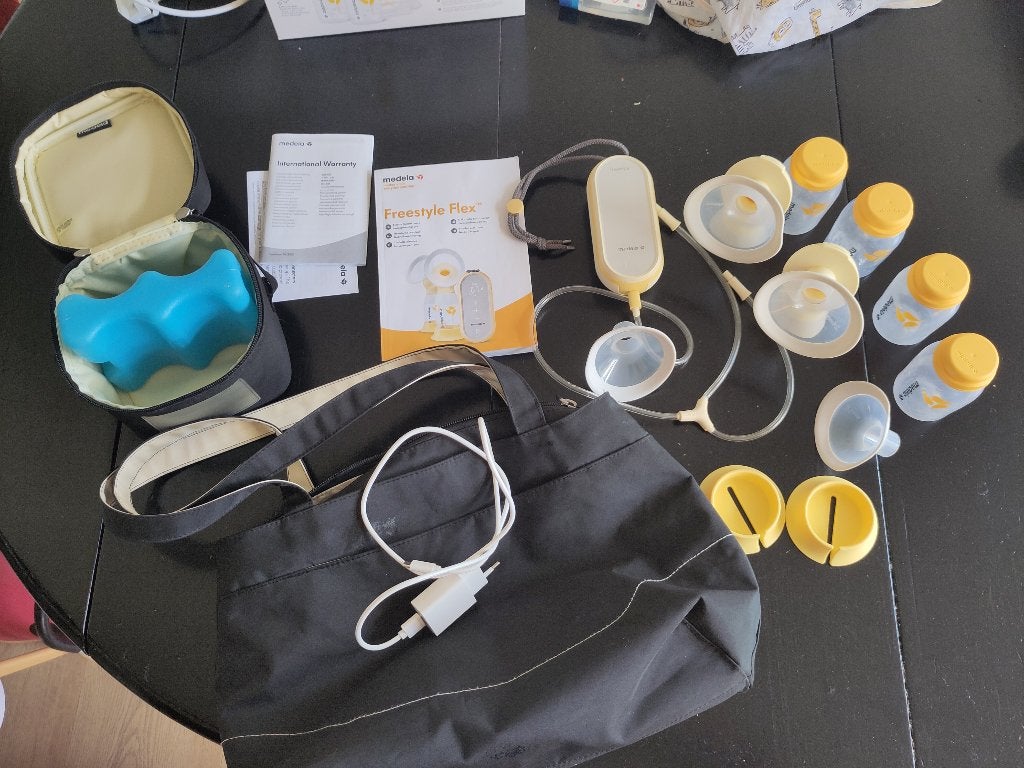 Medela Freestyle Flex elektrische dubbele Borstkolf, Medela, Borstkolf, Ophalen of Verzenden, Zo goed als nieuw