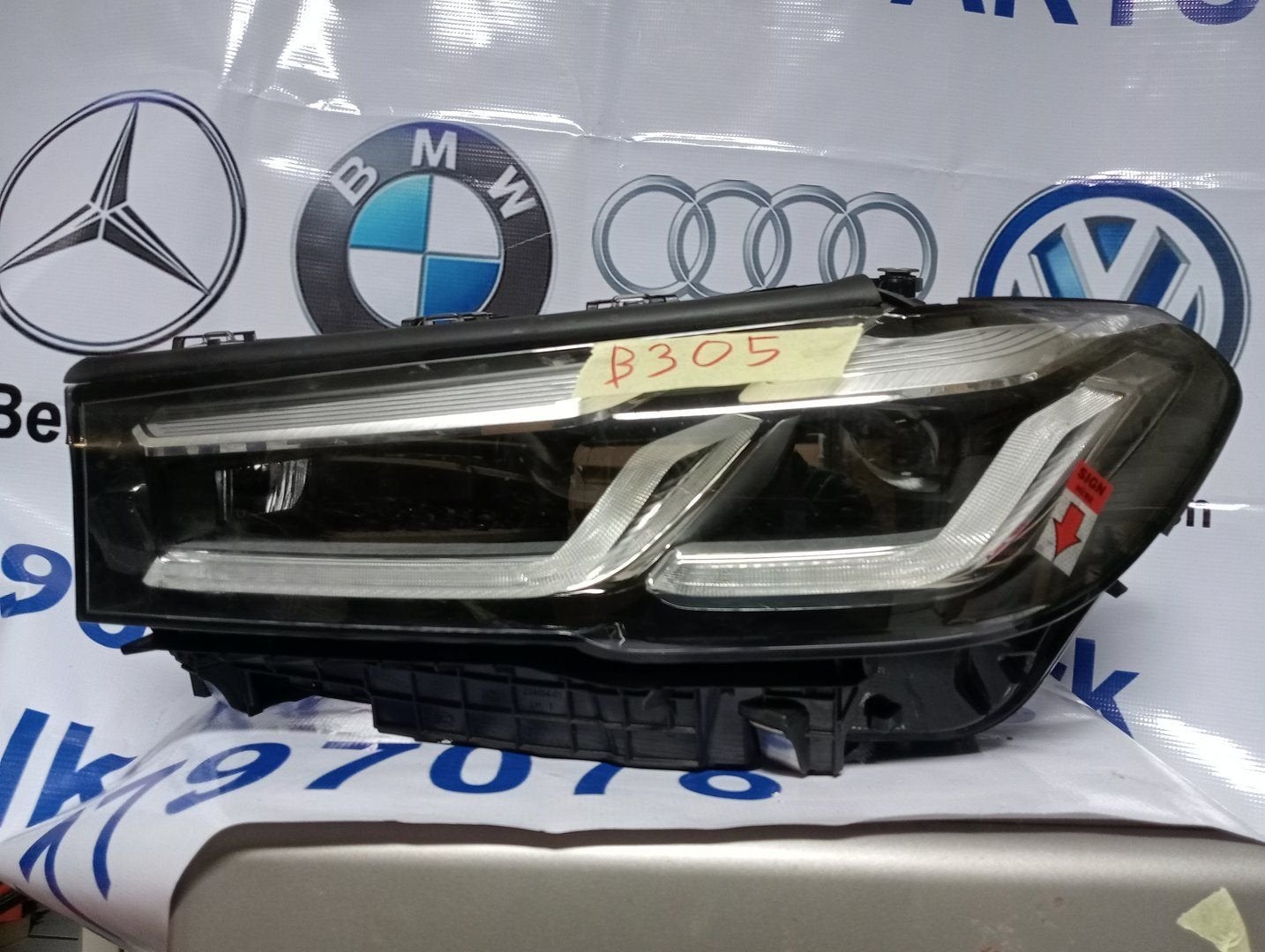 Koplamp BMW 5 Serie G30 G31 LCI VOLL LED LINKS 9850581-06, Gebruikt, -, -, Ophalen of Verzenden