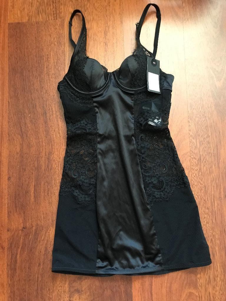 Nieuw - Hunkemoller Noir slipdress - maat S, Kleding | Dames, Hunkemöller, Ophalen of Verzenden, Zwart, Nachtkleding