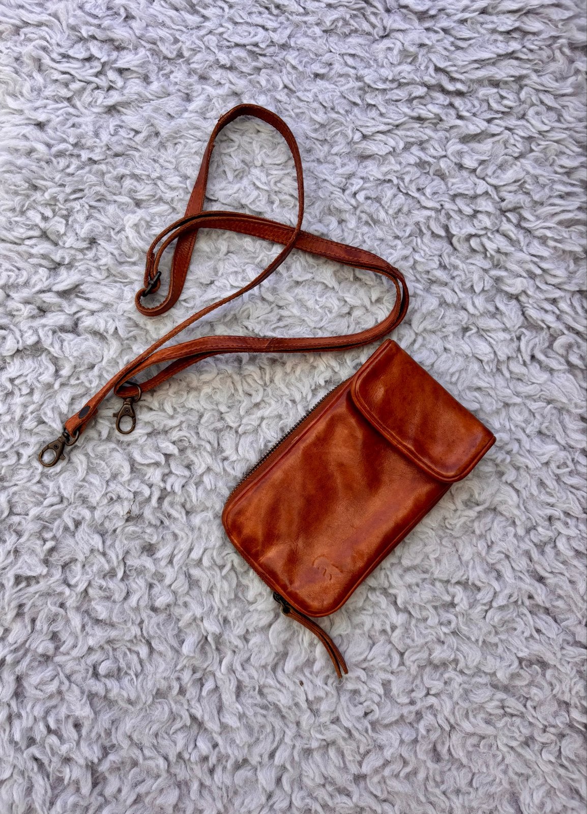 Bear Design telefoontasje Elske cognac, Sieraden, Tassen en Uiterlijk, Tassen | Damestassen, Ophalen of Verzenden, Gebruikt, Bruin