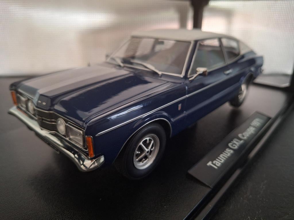 Ford Taunus GLX Coupe 1971 Schaal 1:18, Hobby en Vrije tijd, Modelauto's | 1:18, Overige merken, Auto, K&K, Ophalen of Verzenden