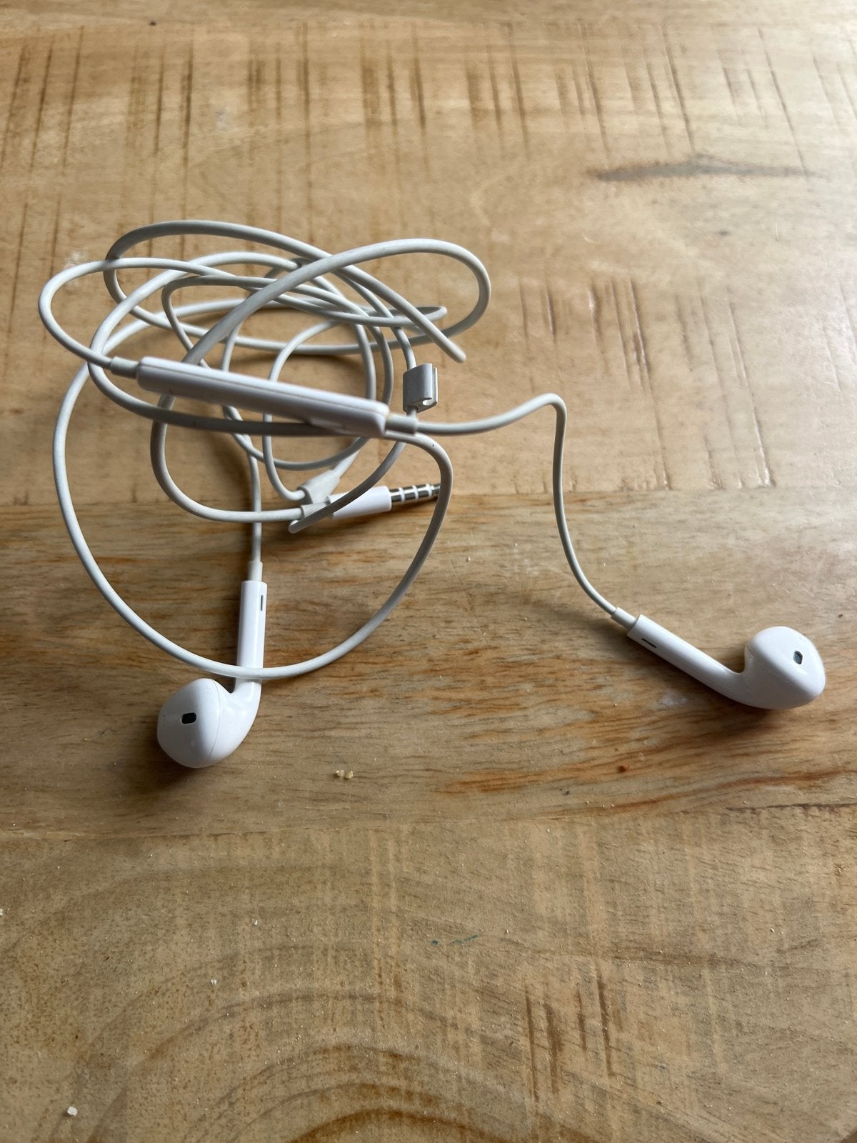 Apple EarPods met 3.5mm koptelefoonaansluiting, Ophalen, Gebruikt