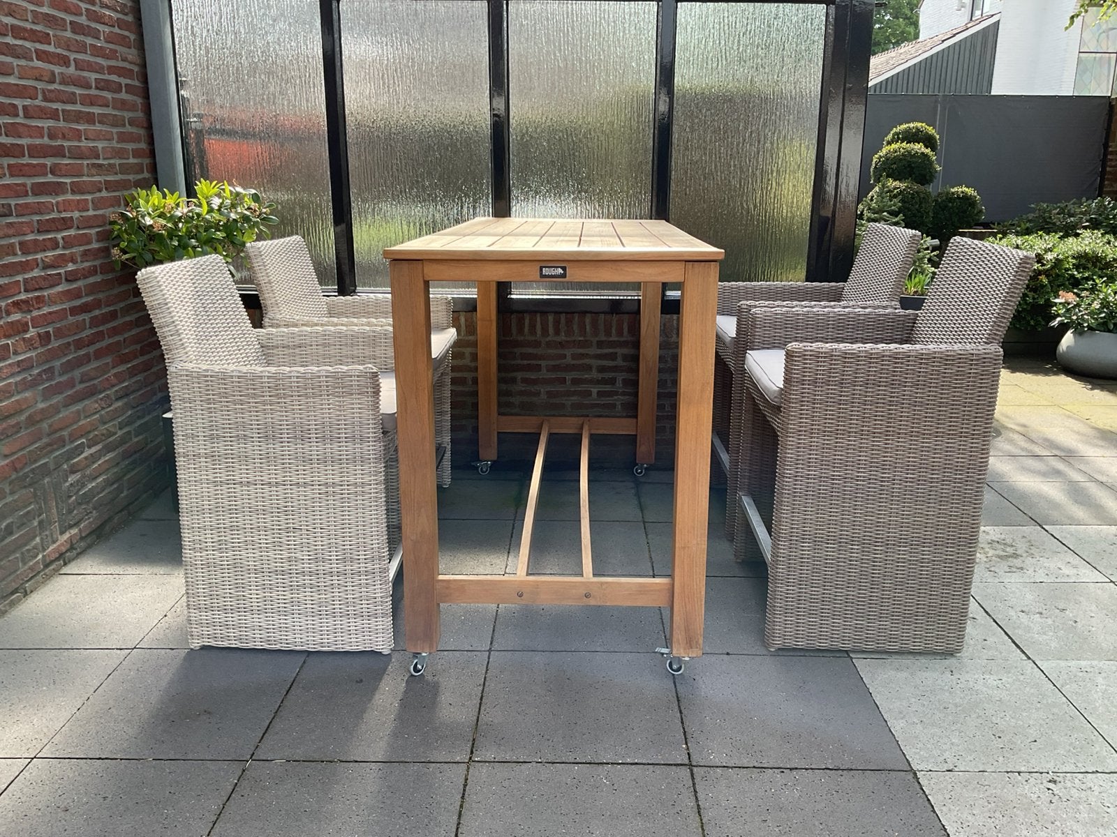 TE KOOP AANGEBODEN: Z.G.A.N. TEAK TUINSET + 4 BOREK STOELEN, Tuin en Terras, Tuinsets en Loungesets, Zo goed als nieuw, Hout, Ophalen