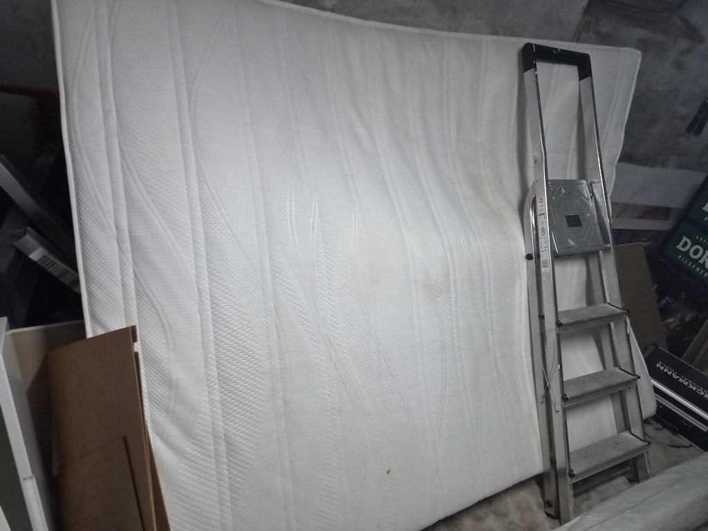 Gratis matras 160x200, Ophalen, Tweepersoons, Zo goed als nieuw, Matras
