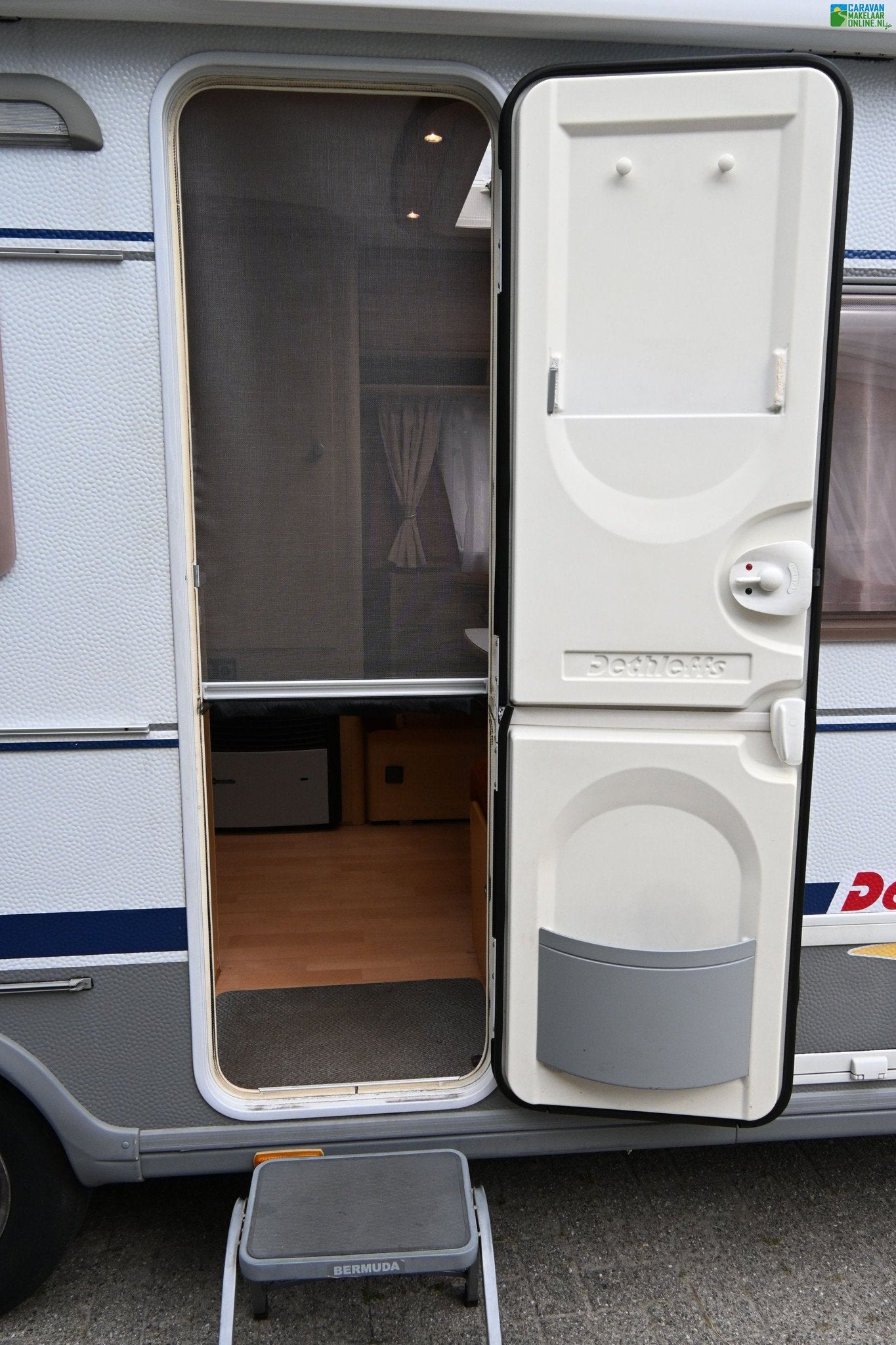 Foto 32 van Dethleffs Camper 510 TK Mover Cassette luifel Stapelbed etc.