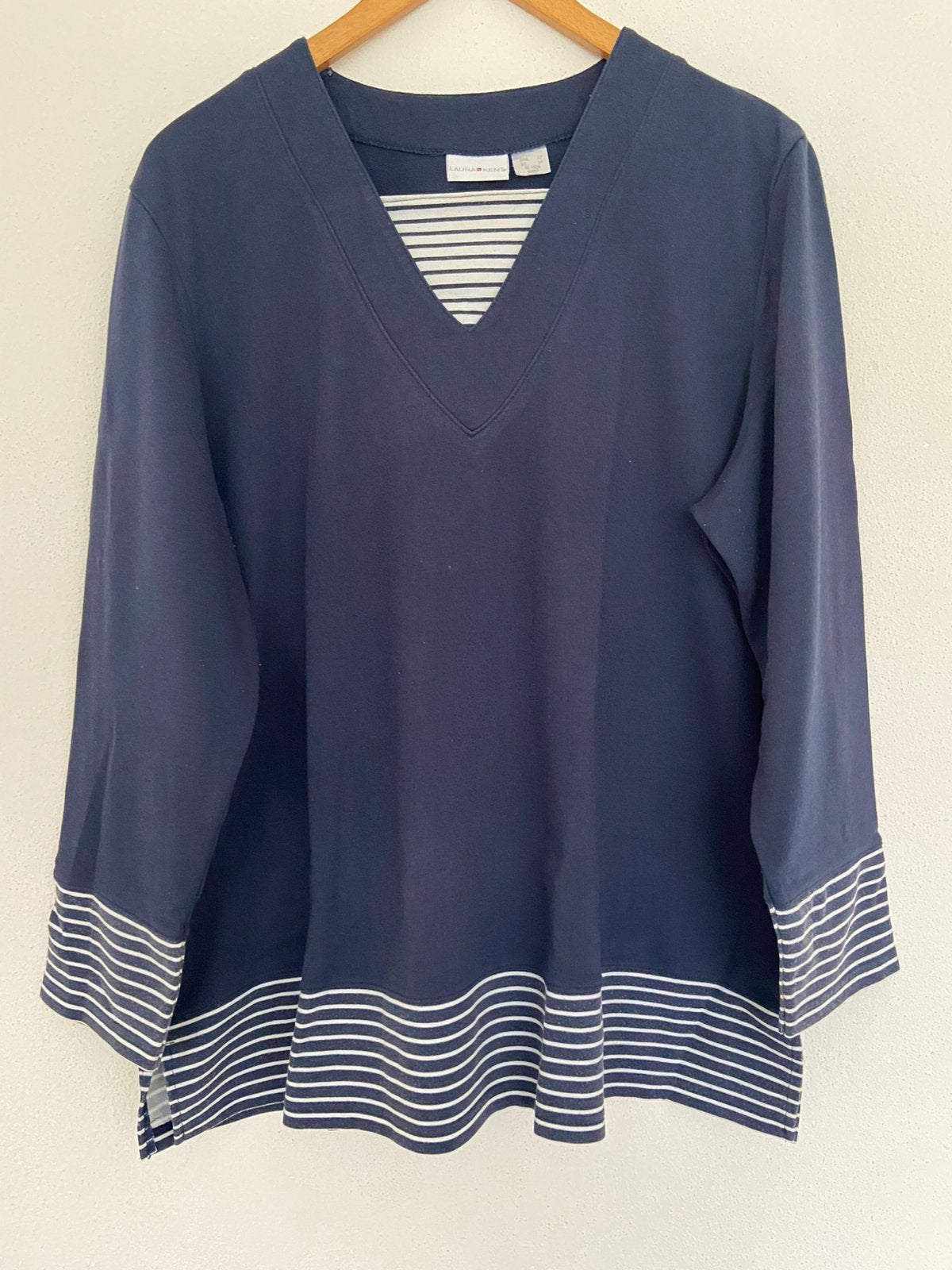 Laura Kent Trui - Maat 52 - Zo goed als nieuw., Ophalen of Verzenden, Zo goed als nieuw, Blauw, Trui of Vest