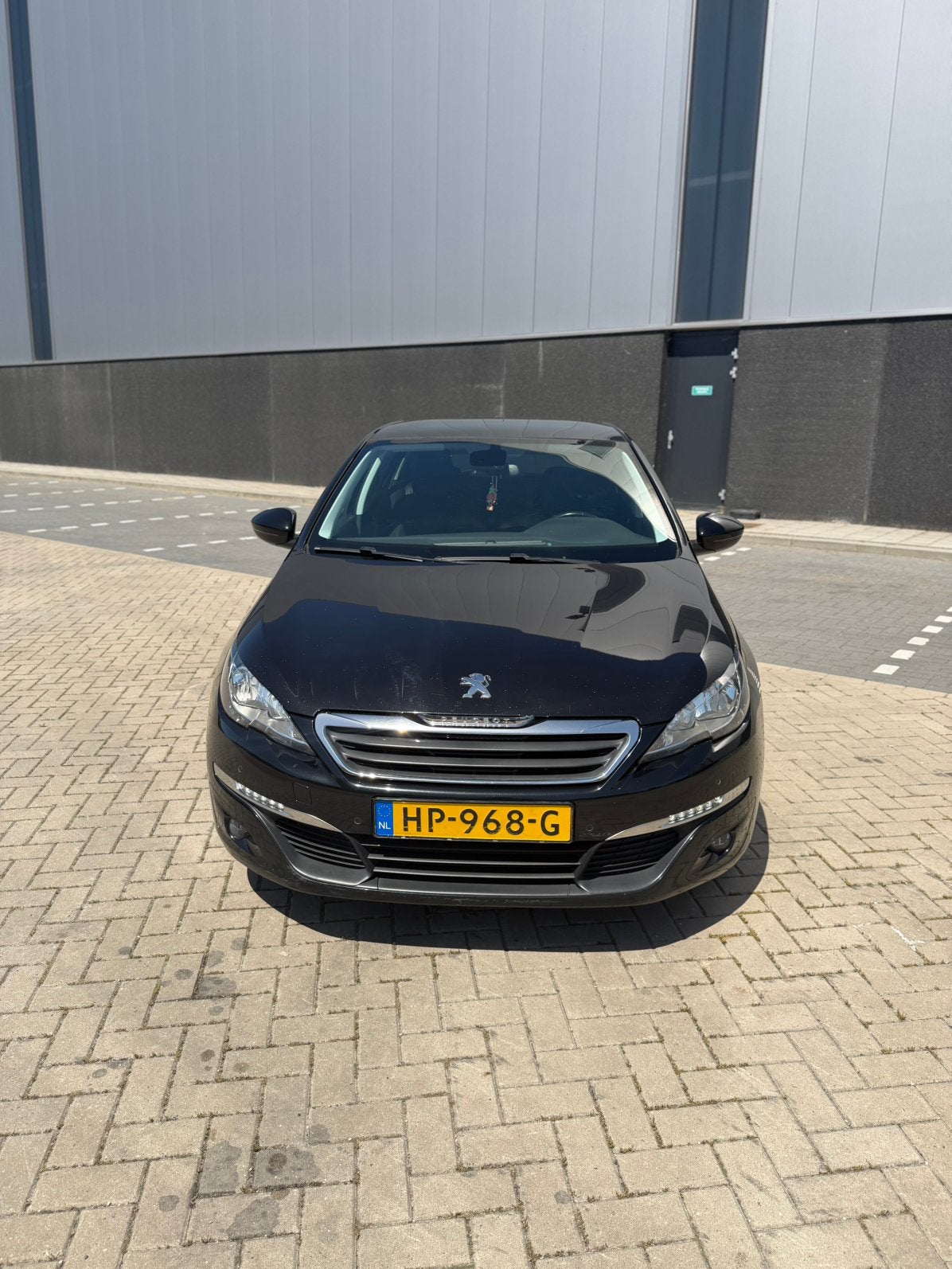 Peugeot 308 1.2E-THP 81/110 5-D 2015 Zwart Panodak !, Voorwielaandrijving, Euro 5, Stof, Zwart