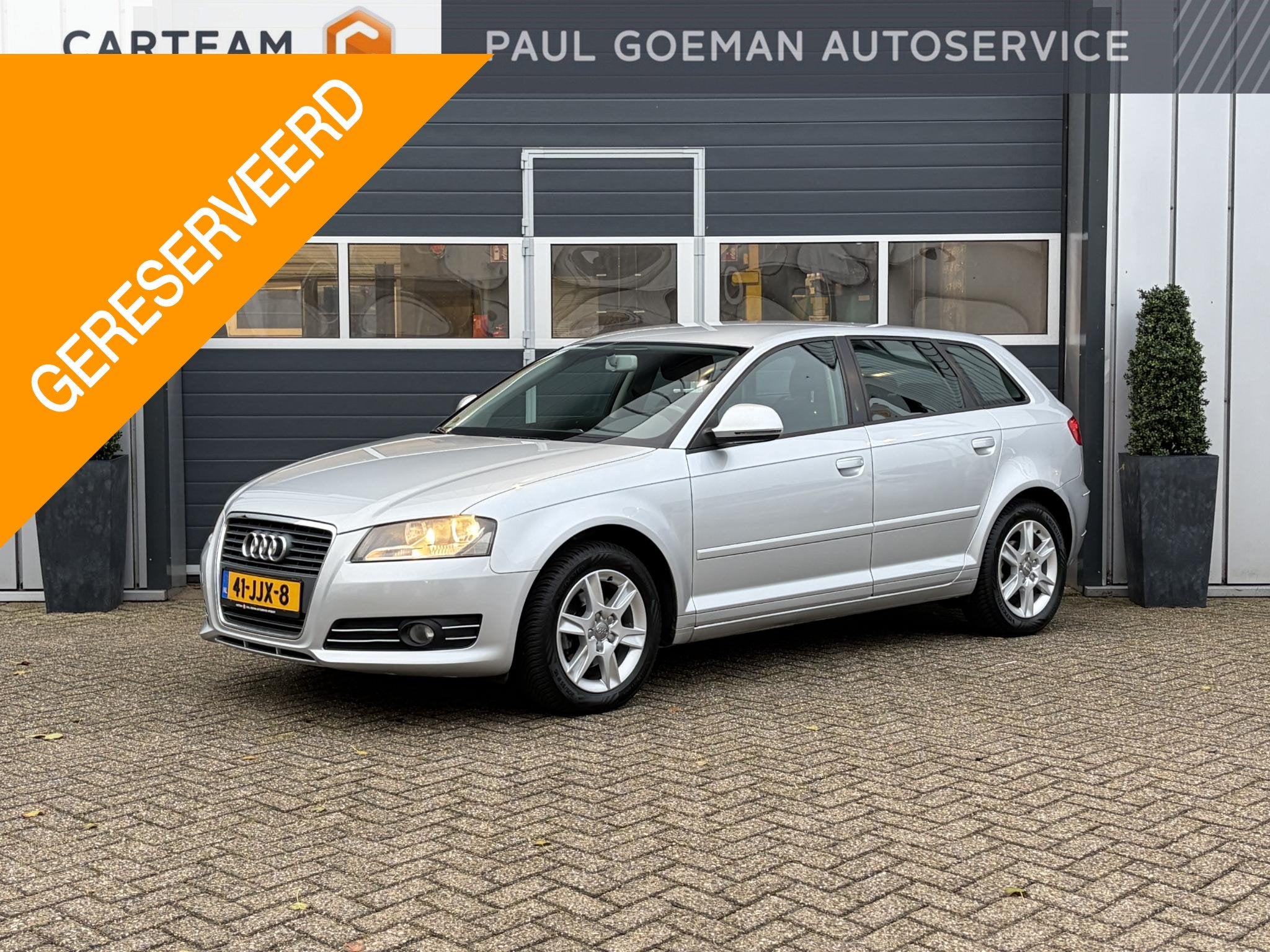 Audi A3 Sportback 1.6 Attraction Business Edition | Airco |, Auto's, Voorwielaandrijving, Stof, Gebruikt, Zwart